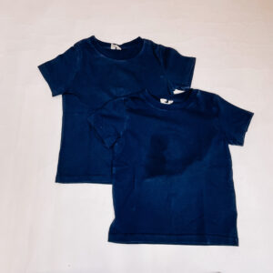 2x t-shirt donkerblauw Arket 2-4jr