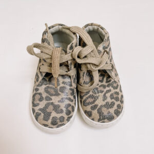 Schoentjes glitter leopard maat 21